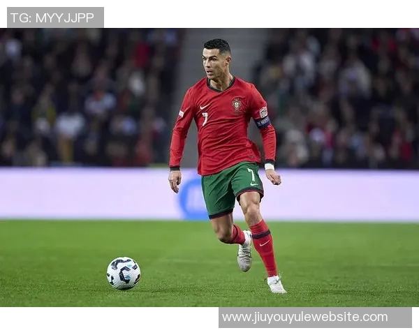 C罗25年收官41球创年度新高皇马时期13年打入69球 C罗25年收官41球创年度新高皇马时期13年打入69球